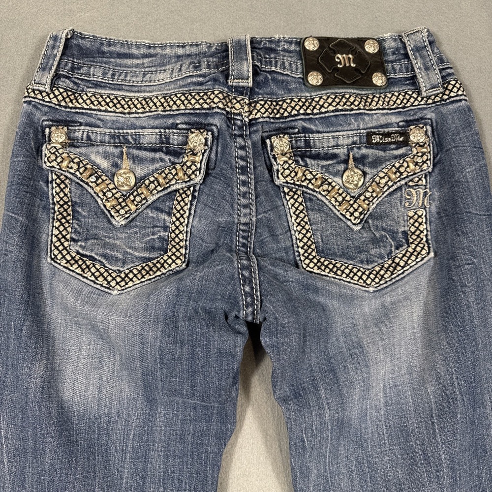 Miss Me Women 26/30 Jeans Relaxed Skinny EMBROIDERED STUDDED RHINESTONES